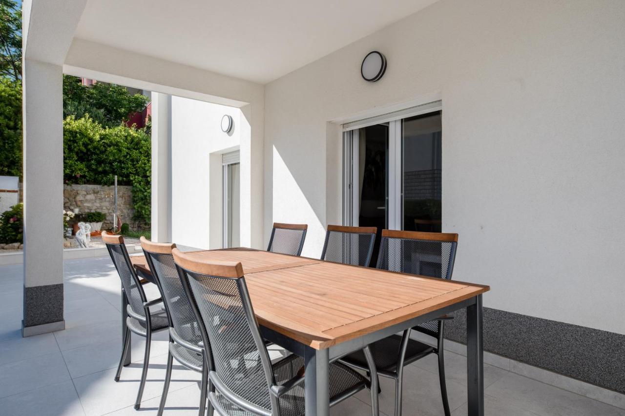 Peaceful Haven Near The Sea-Apartments Torlak Rab Banjol Екстер'єр фото