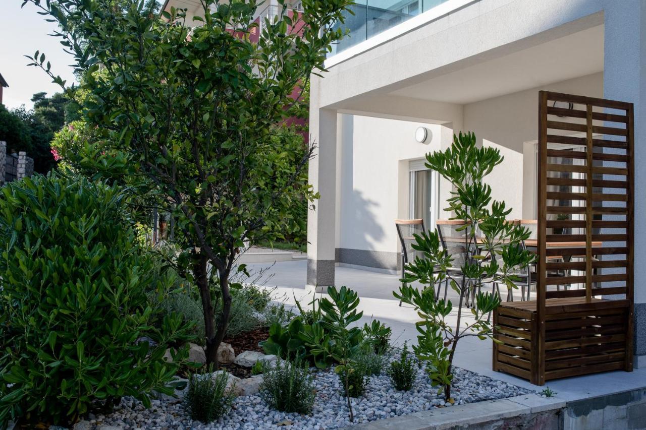Peaceful Haven Near The Sea-Apartments Torlak Rab Banjol Екстер'єр фото